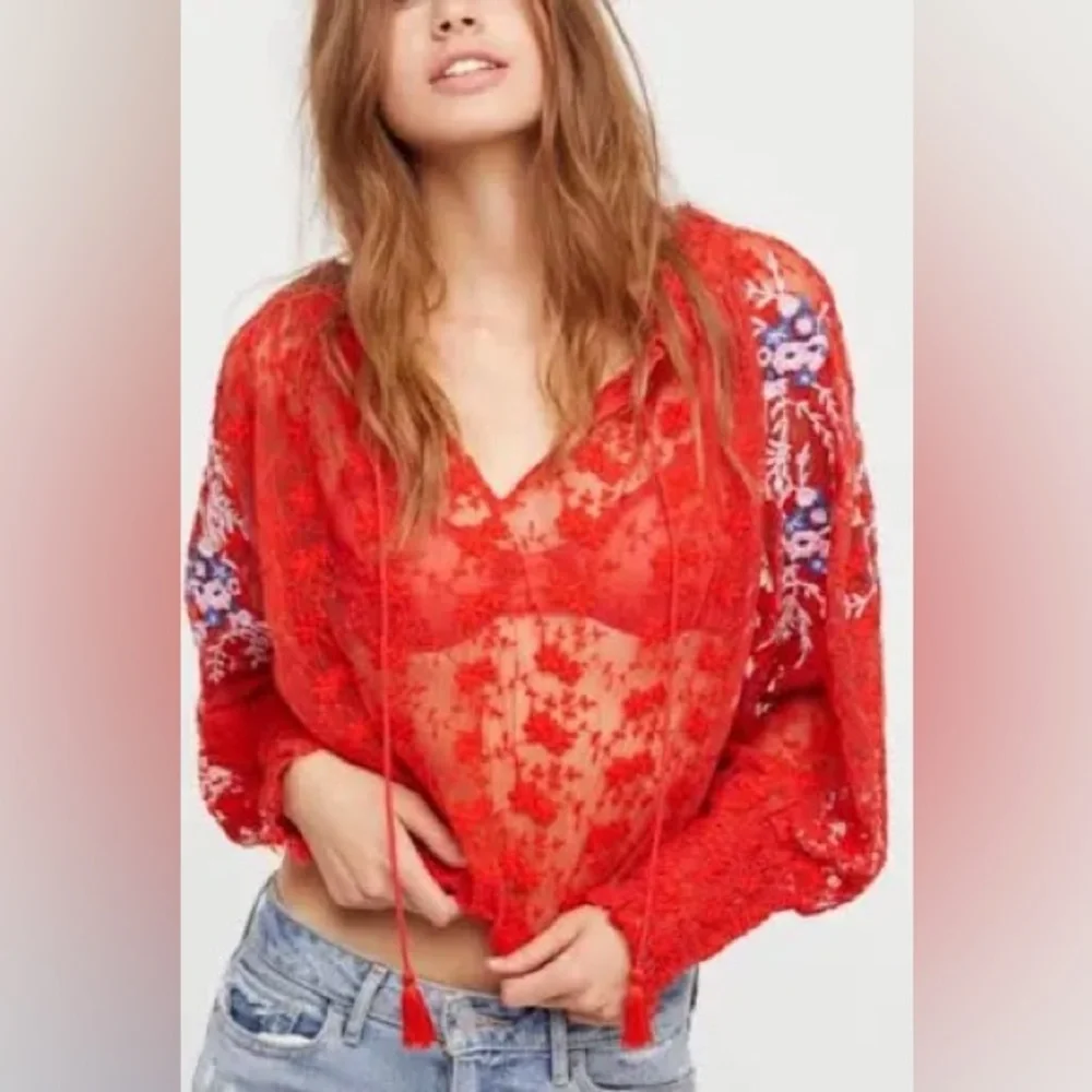 Free People approximate measurements